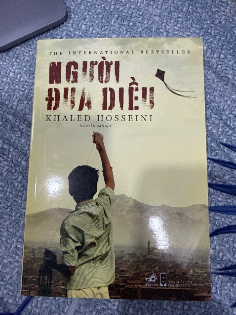 Giấy in chất lượng, bì cứng cáp, đóng gói cẩn thận