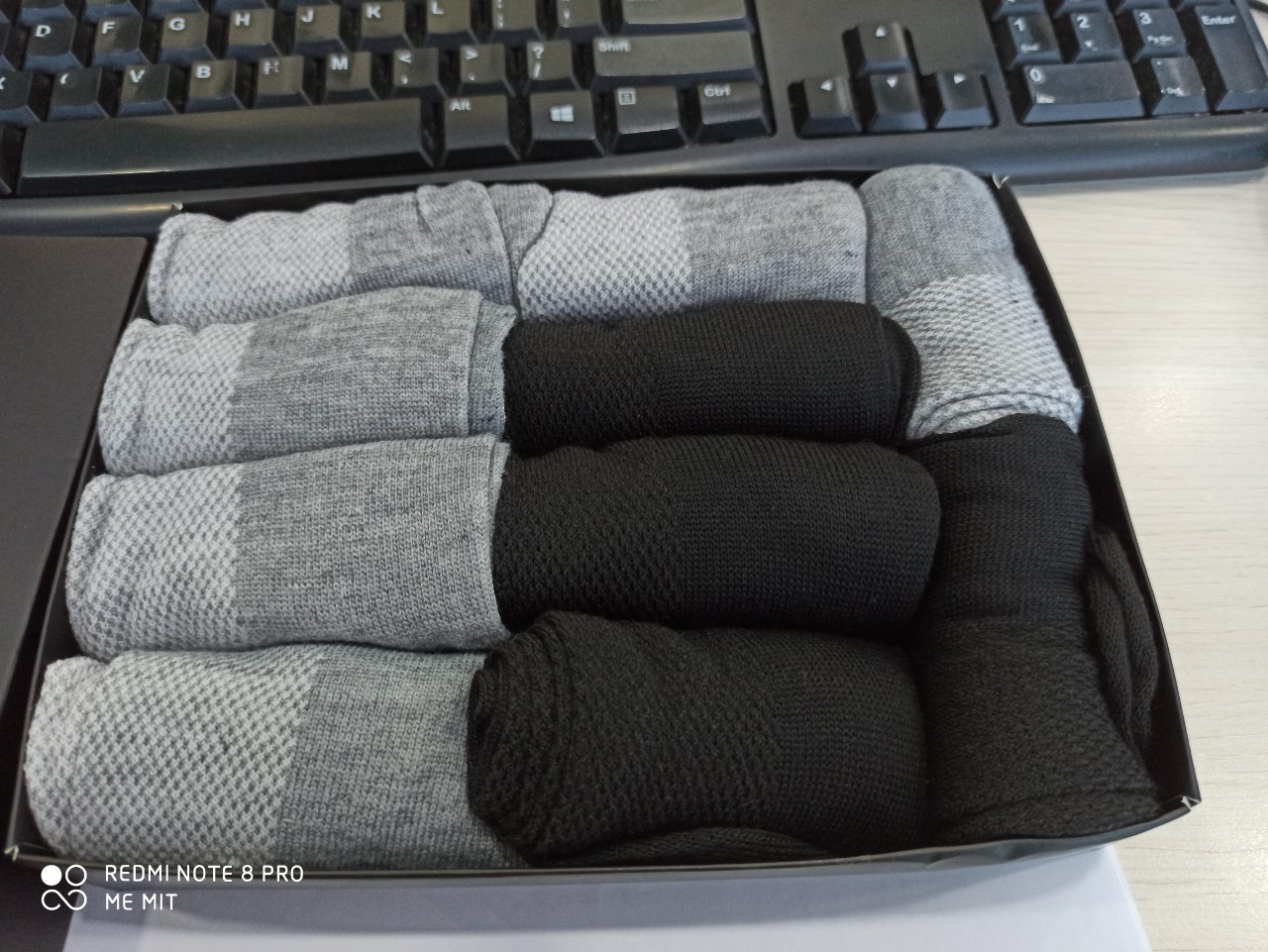 Đặt lần thứ 3, lần này rất không hài lòng đặt 02 hộp shop giao không đúng hàng: vớ cổ cao, vải dễ bị dãn không ôm chân, đề nghị shop đổi trả hàng y hình