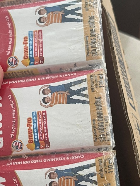 Cực tệ giao sản phẩm dùng cho con nít mà như thế này giết ngừoi ah yêu cầu xử lý gấp