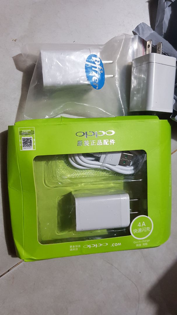 Shop *** đảo giao hàng không đúng với sản phẩm đề nghị Tiki đổi trả hàng kém chất lượng