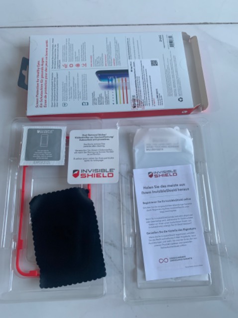 Đã mua mấy miếng. Xác nhận tốt, đầy đủ phụ kiện để ai có thể tự dán được.