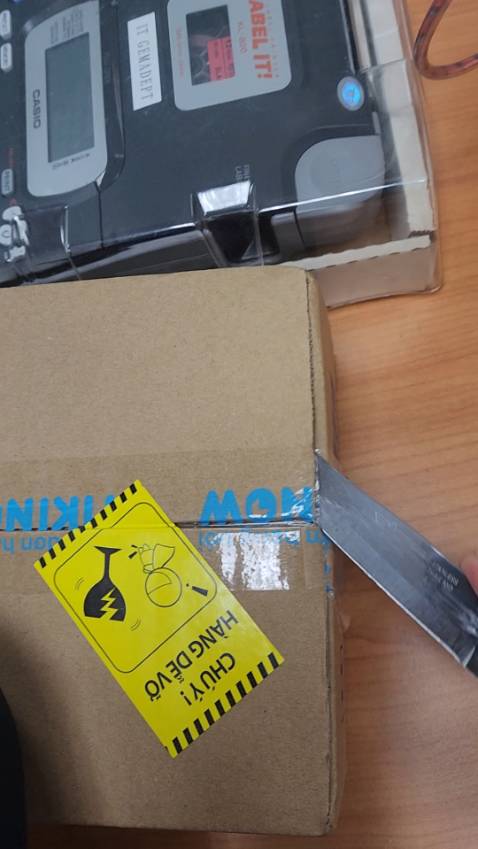 khá ổn, thời trang, còn bền và chống đọng sương bao lâu thì chưa rõ.