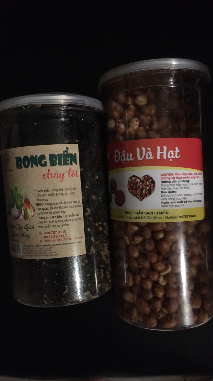 Giao nhanh, đóng gói kỳ, khô gà , đậu phộng ngon , rong biển chưa ăn.