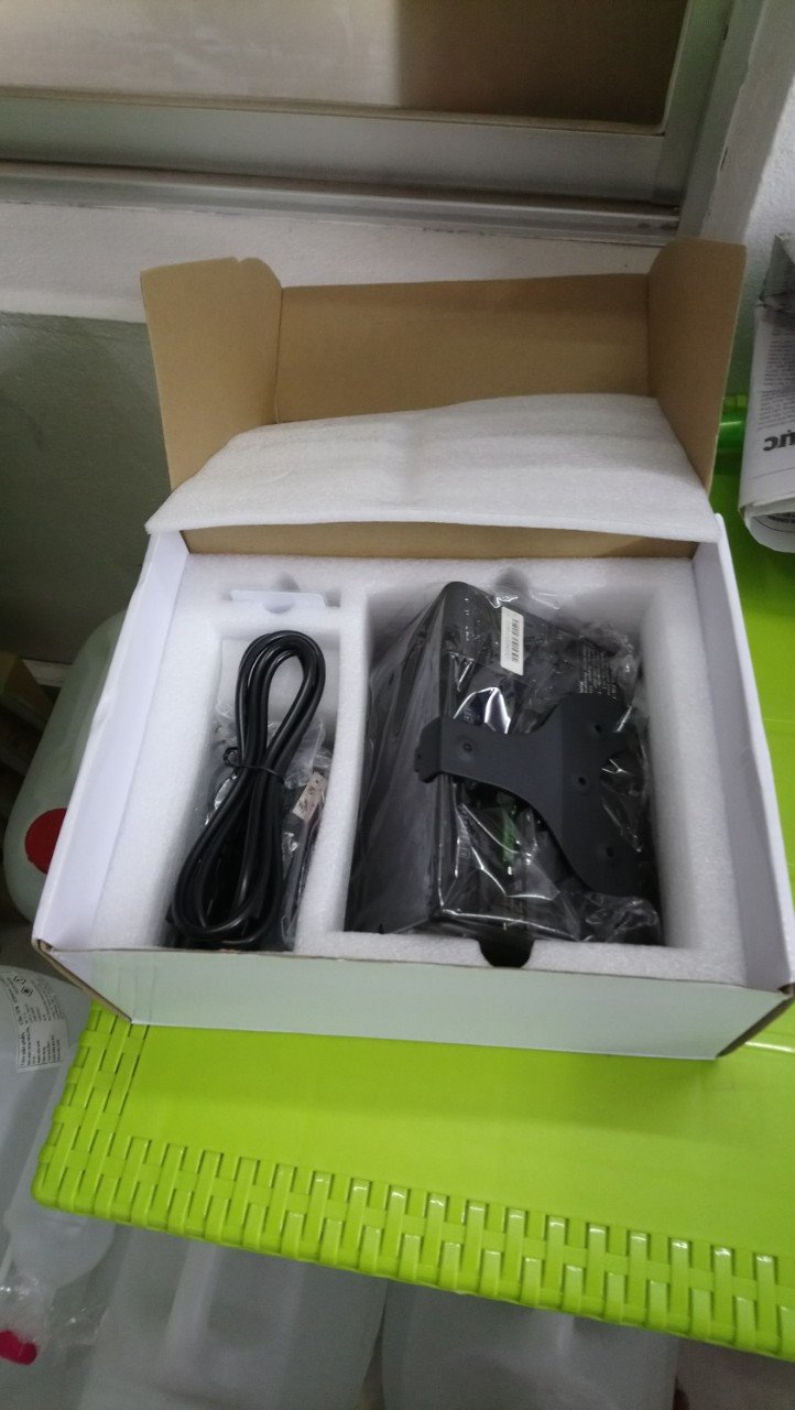 đóng gói ổn, mới mua chưa biết có ổn lâu dài hay không, đang mài mò cài đặt phần mền chấm công, thấy bên ngoài mỹ quan cũng OK, shop trả lời tất cả câu hỏi mặc dù hơi chậm trên ***