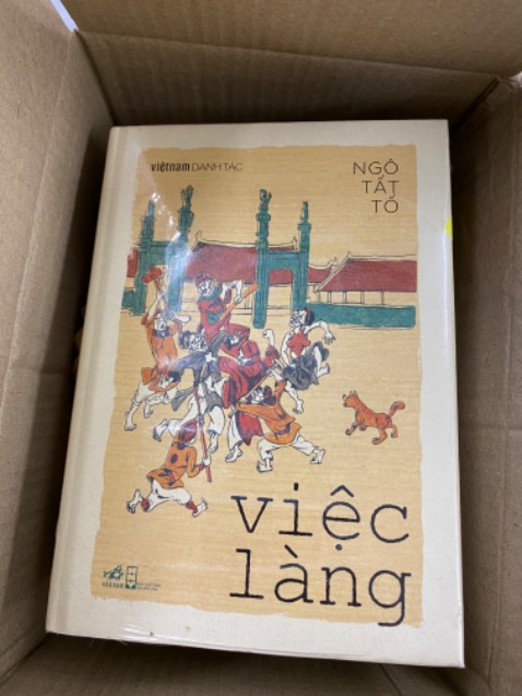 Mới đặt lúc sáng mà chiều đã có mặc dù đặt ship thường. Nhận đủ 1 combo 4 cuốn đánh số 38 như đã đặt.