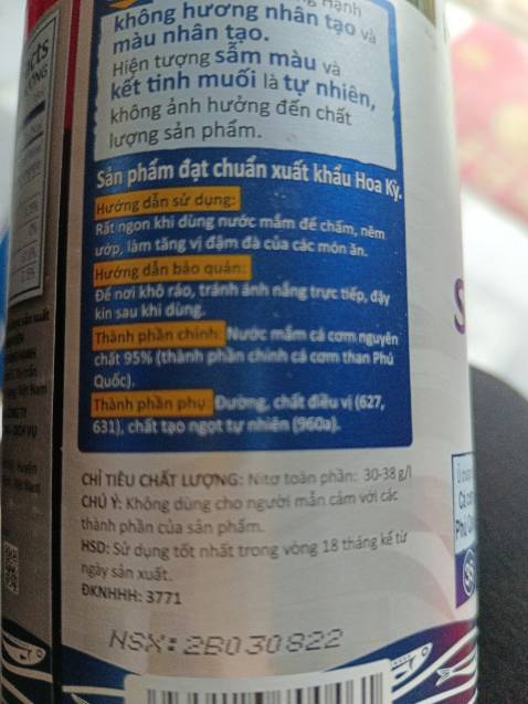 Nước mắm QC làm từ cá cơm và muối đoc nhãn chai có thành phần phụ gia *** khách hàng Nước mắm QC làm từ cá cơm và muối đoc nhãn chai có thành phần phụ gia *** khách hàng