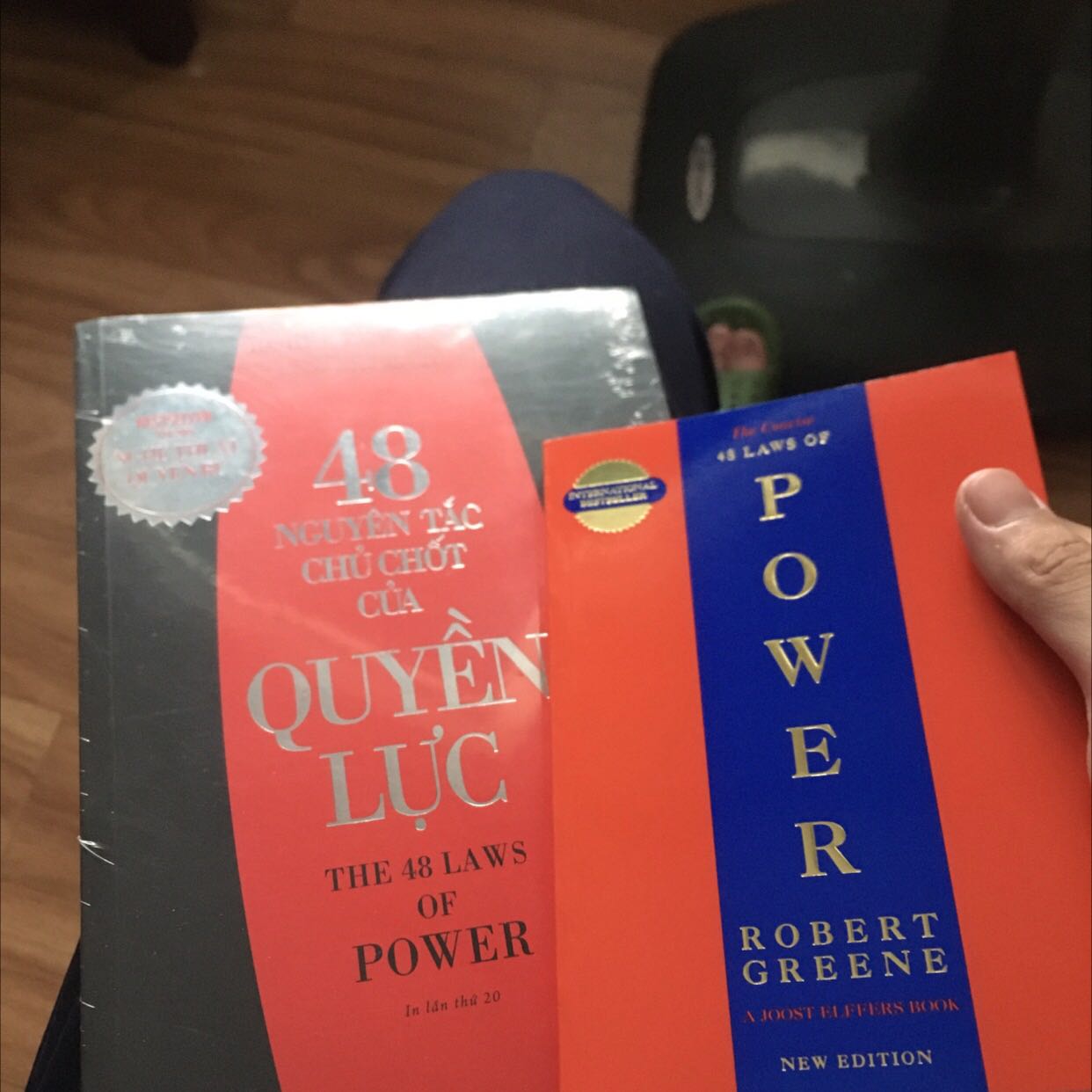 sách không đúng với kì vọng
nội bị bỏ nhiều
quá buồn