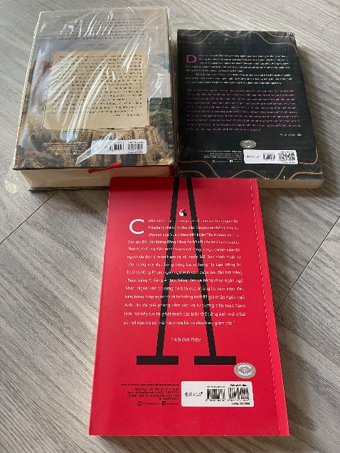 Sách mới tinh, shop đóng gói cẩn thận và giao hàng nhanh