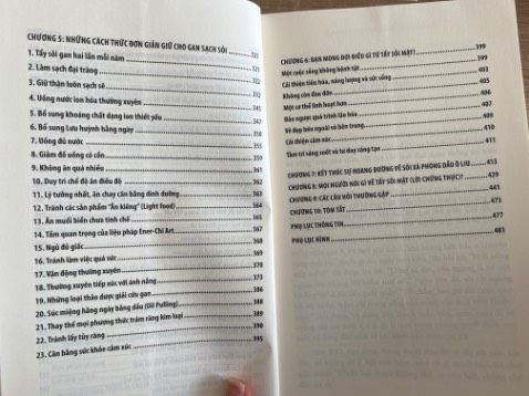 Mình đã nghe qua cuốn sách cùng tác giả Andreas Moritz trong cuốn Ung thư không phải là bệnh. 
Nhưng phương pháp của ông giúp chữa lành theo phương pháp tự nhiên, mà tránh xa hoá chất độc hại.
Mình tin rằng những kiến thức trong cuốn sách này cũng sẽ giúp bạn và những người xung quanh có cái nhìn khách quan hơn và tư duy đúng đắn hơn về những loại thuốc kê đơn vô tội vạ bấy giờ chúng ta vẫn tin tưởng và lệ thuộc vào thuốc . 
Nên đọc nha, sách rất hay .