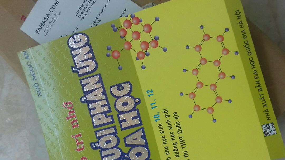 bao sách cẩn thận(2 lớp), kèm hóa đơn bên trong. Nội dung sách đầy đủ, chi tiết.