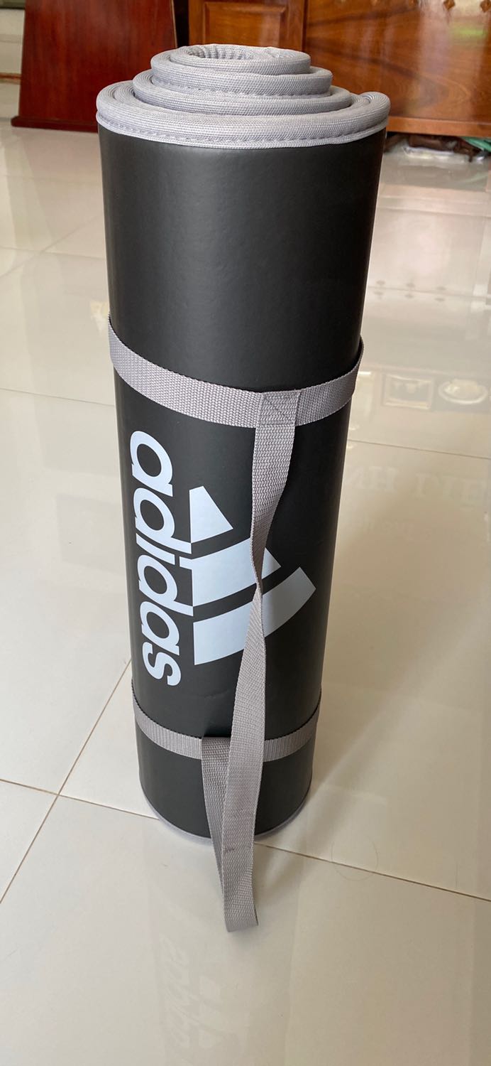 Giao hàng nhanh, sản phẩm rất bám, không trơn trượt, hàng made in Taiwan, 5 sao, cám ơn Tiki và Shipper.