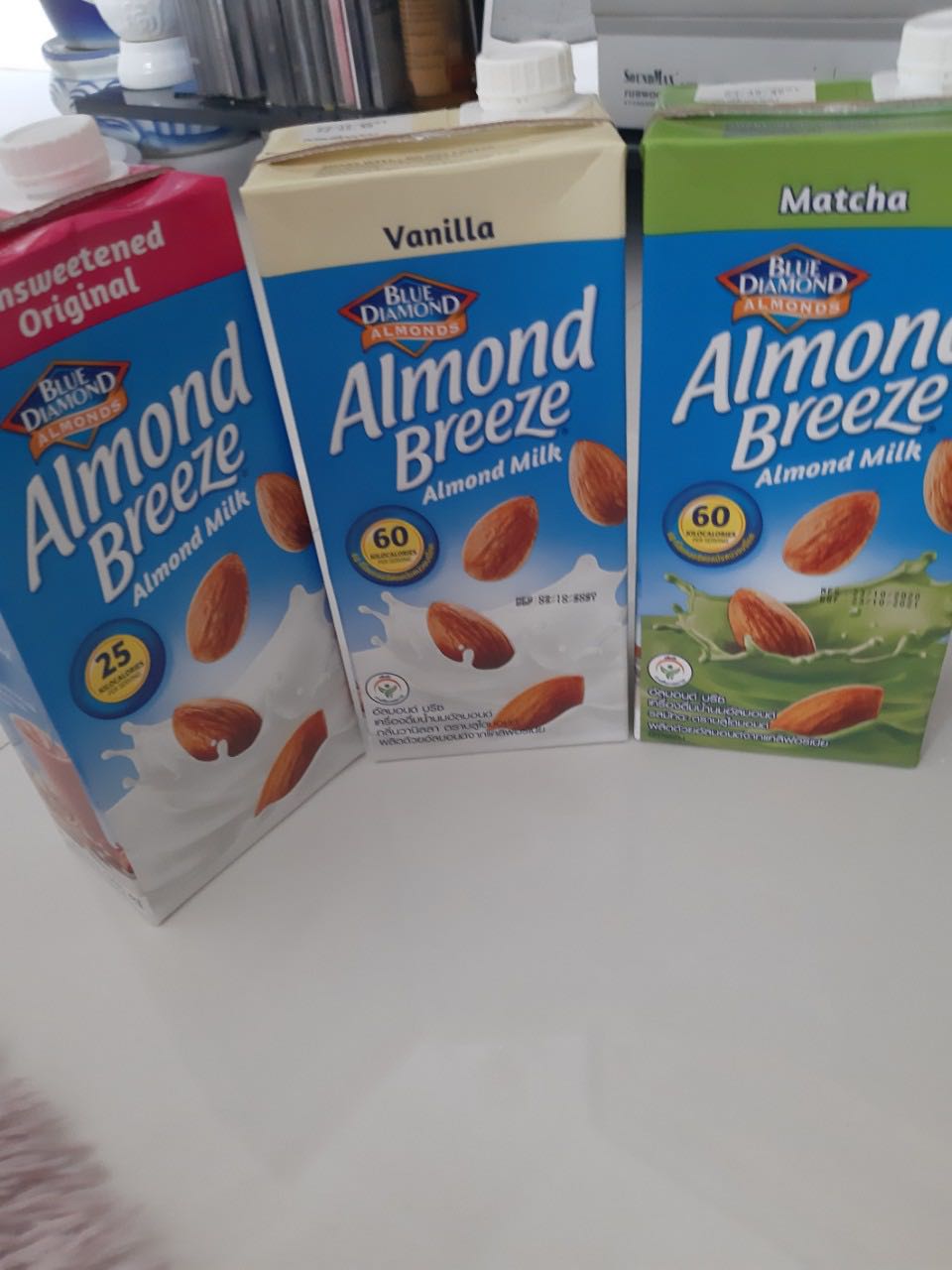 Đánh giá 5 sao vì dịch vụ tốt nhưng sữa của hãng này theo khẩu vị của mình thì không bằng 137.