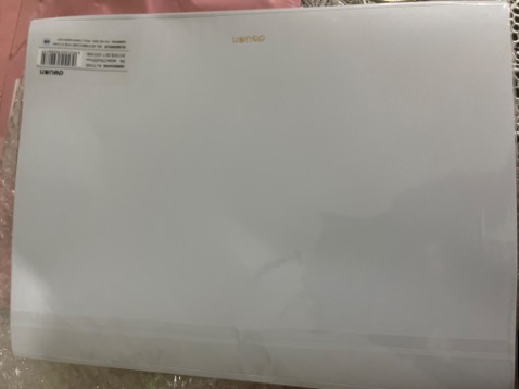 Đóng gói cẩn thận, giao hàng đúng hẹn, bìa nhựa cứng, độ dày vừa phải, rất tốt và tiện