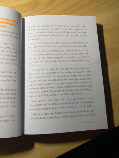 Sách rất hay, bìa đẹp. Sách của vãn tình thì hay khỏi bàn rồi. Mình có đặt book care nên bao đẹp
Giao hàng nhanh