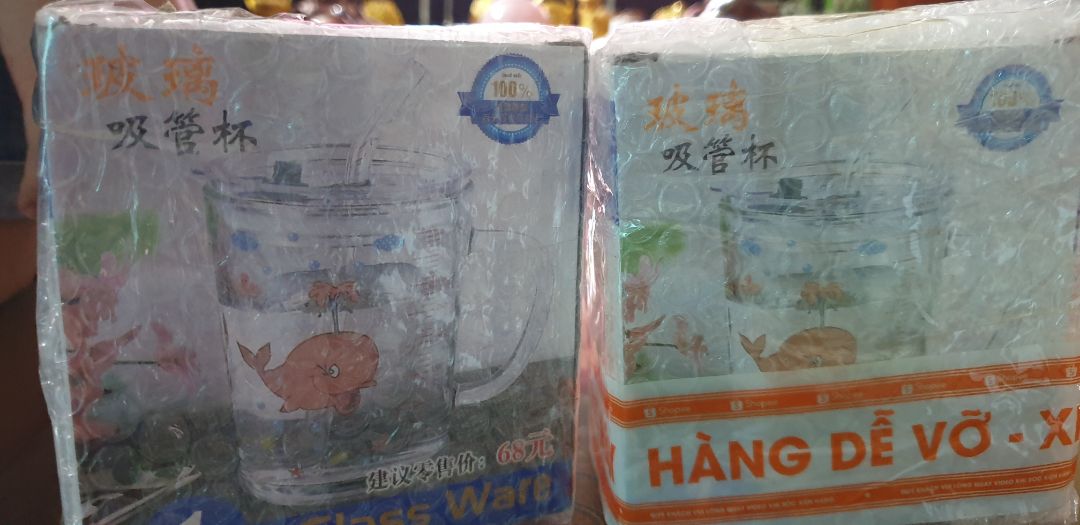 thật sự mình rất hài lòng về shop bởi chất lượng các mặt hàng, cách xử lý vấn đề. Ban đầu mình bị giao thiếu 2 chiếc cốc nhưng sau khi làm việc với Tiki và shop, mình đã được ship bù rất nhanh chóng. Cách xử lý vấn đề của tiki và shop là yếu tố khiến mình rất ưng, và bao gồm cả sản phẩm nữa. Nói chung là nếu có sản phẩm nào cần, mình sẽ mua tiếp. Không còn lời nào khác ngoài sự hài lòng và cảm ơn shop và tiki. Mình ít khi đáng giá sản phẩm lắm nên nếu ai đọc được thì an tâm 100% nheee ❤