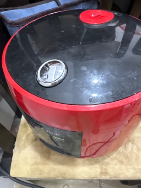 Mình dùng đc 2 tháng đã hỏng ko lên điện