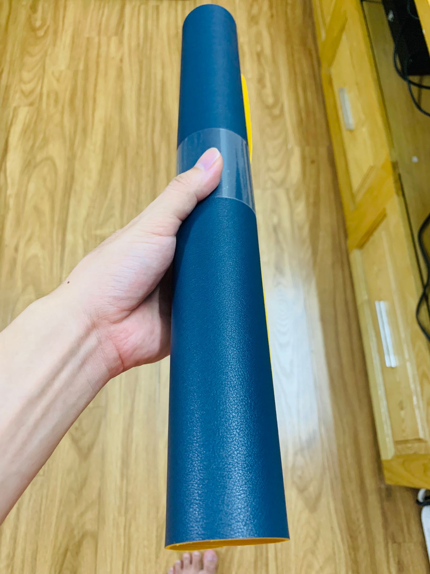 Hàng đẹp, chất liệu tốt. Di chuột thích, mình mua 2 cái cho ở nhà và văn phòng cty. Thanks shop