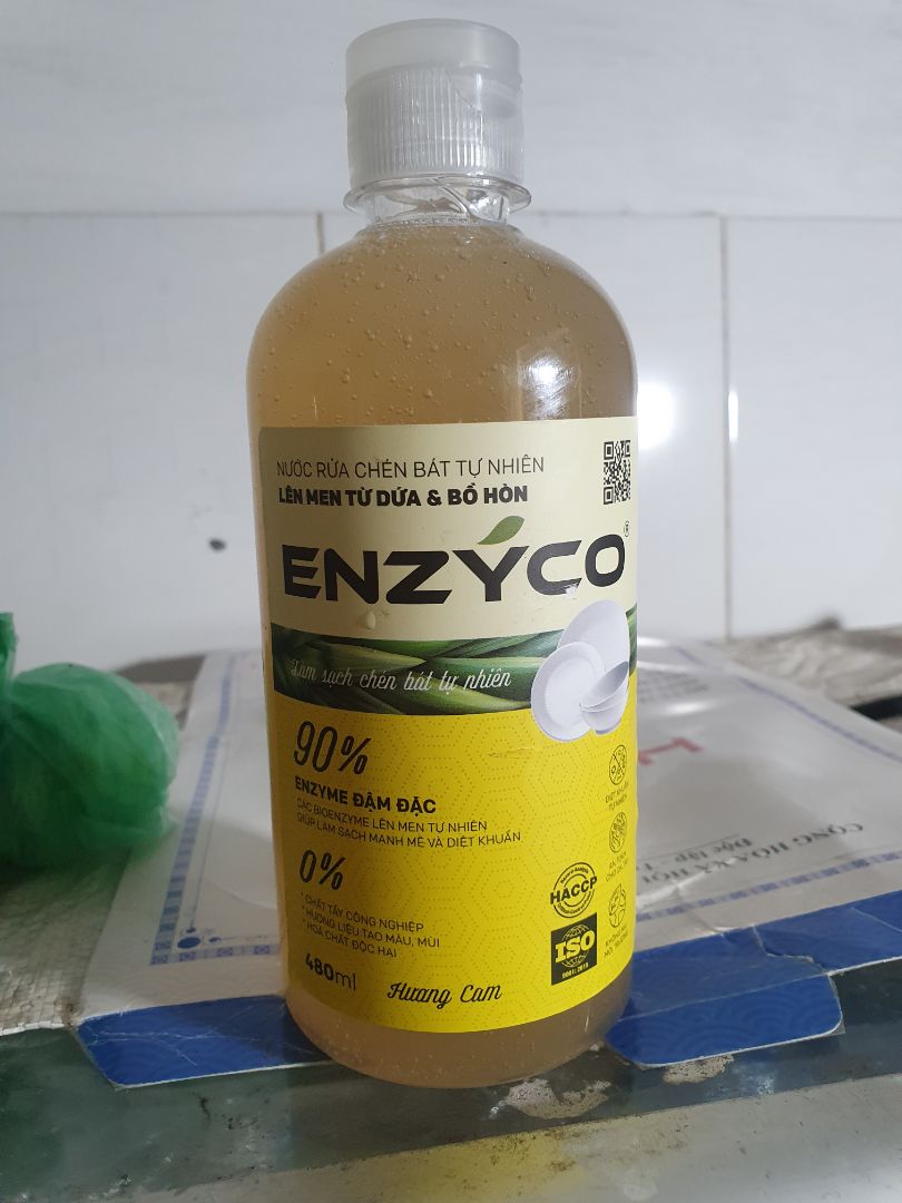 Shop giao đúng mẫu đã đặt, đóng gói cẩn thận. Ship hàng siêu nhanh tối nay đặt sáng mai có luôn. Đã dùng thử k bị khô tay sau khi rửa hương nhẹ không bị khó chịul