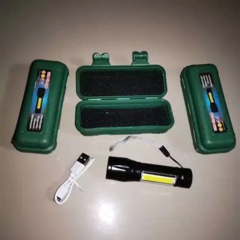 Giao hàng nhanh hỏa tốc , đóng gói cẩn thận , hàng giao đúng mẫu mã quảng cáo và chất lượng tốt .