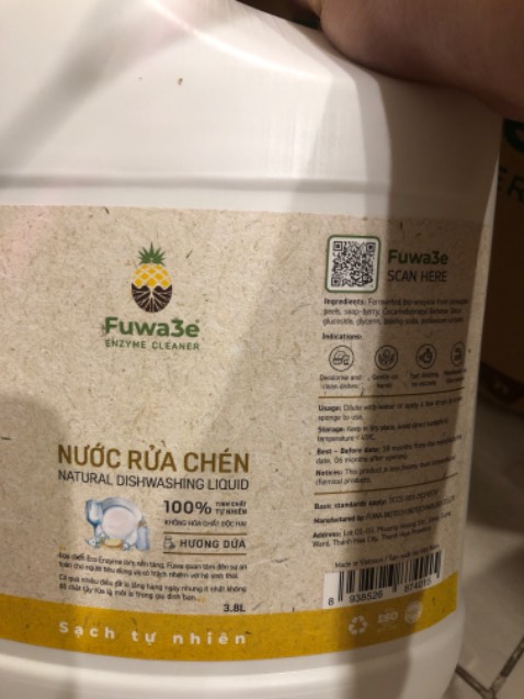 Rửa chén sạch, mùi dứa dịu nhẹ. Bọt nhiều. Dòng thiên nhiên nhưng công năng rất tốt. Rất ưng. Giao hàng nhanh đóng gói cẩn thận Rửa chén sạch, mùi dứa dịu nhẹ. Bọt nhiều. Dòng thiên nhiên nhưng công năng rất tốt. Rất ưng. Giao hàng nhanh đóng gói cẩn thận