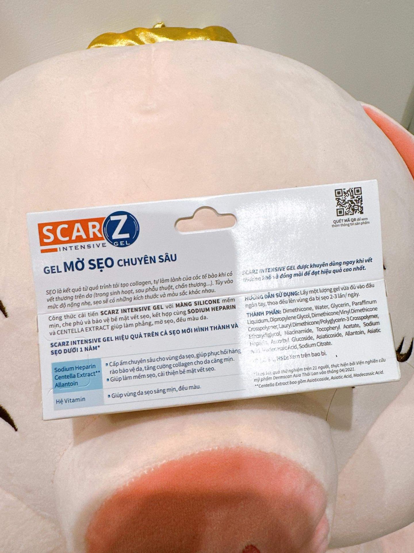Sản phẩm chất lượng, đúng như mô tả. Kem thấm nhanh. Sẹo mình hơn 3cm, dùng hơn 3 tuần đã thấy hiệu quả. Tuýp này là tuýp thứ 2 rồi, sẽ duy trì dùng dần