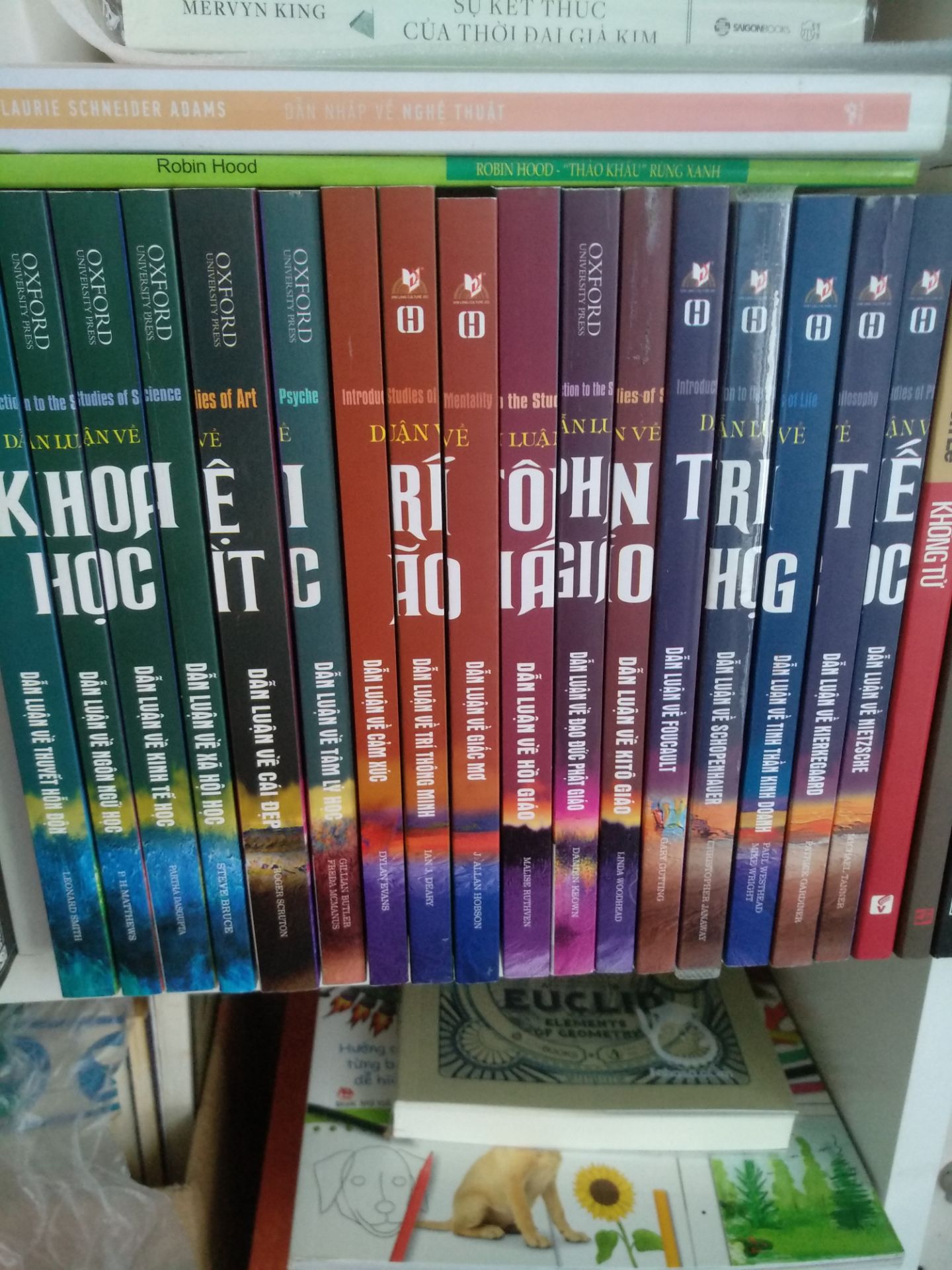 Sách hay, dễ hiểu.