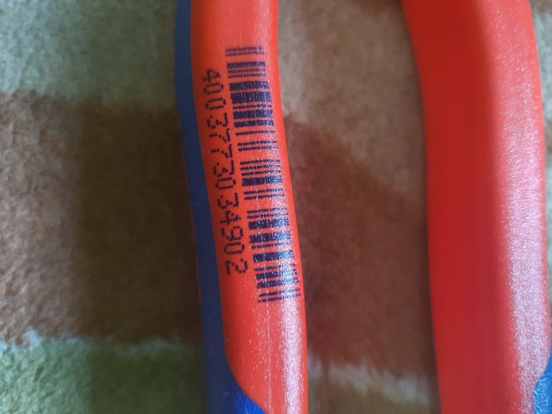 Thử cắt dây thép cứng 2mm ngọt ...pưng !