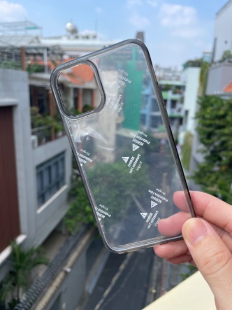 Shop giao hàng đúng dự kiến, đúng loại đã đặt, bao bì để lâu hơi cũ nhưng ốp còn seal Shop giao hàng đúng dự kiến, đúng loại đã đặt, bao bì để lâu hơi cũ nhưng ốp còn seal