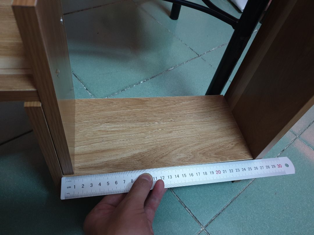 Một từ duy nhất Quá Tệ, giao sai sản phẩm, tôi đặt sản phẩm kích thước là cao 40cm rộng 20cm, dài từ 42 cho đến 80cm mà tại sao lại giao sản phẩm chưa đến 30cm, yêu cầu tiki và shop bồi thường và giao sản phẩm đúng lại cho tôi chứ như thế này quá tệ !