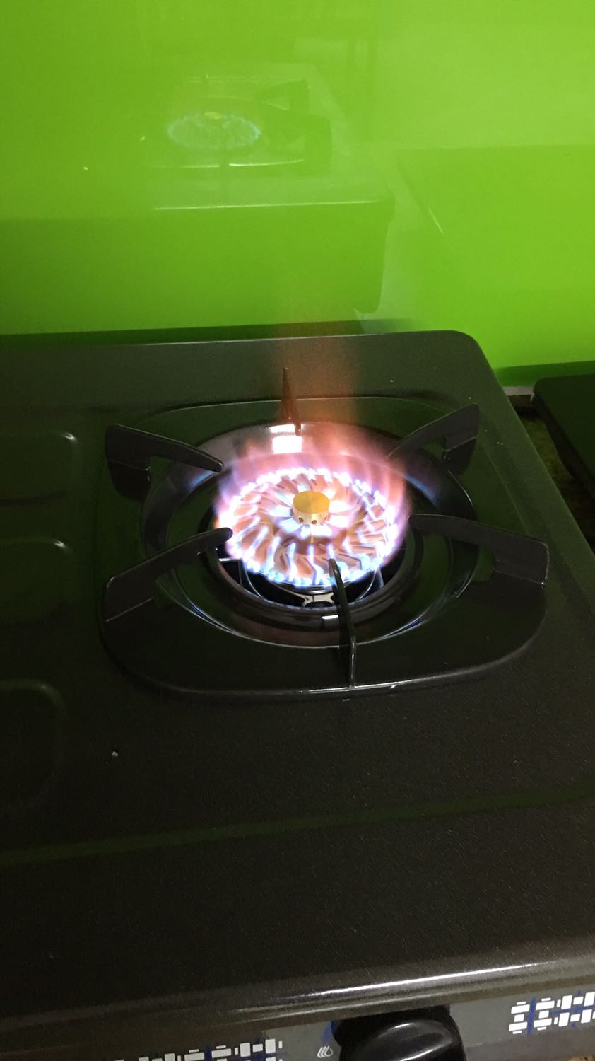 Bếp đẹp, lửa xanh, đều
