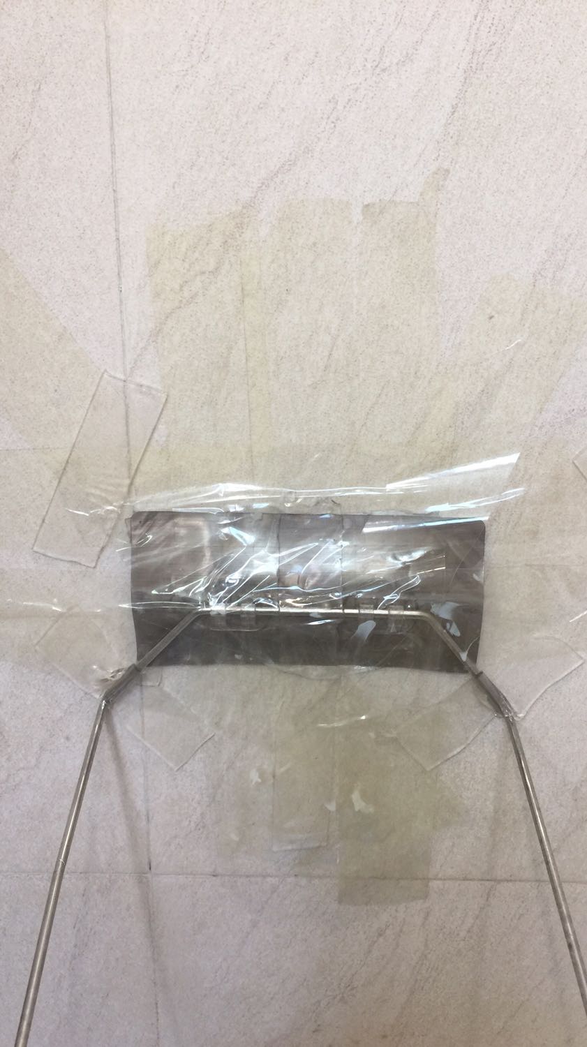 không chống được nước, nước rơi vào hôm sau rơi liên tục, kém chất lượng. không chống được nước, nước rơi vào hôm sau rơi liên tục, kém chất lượng.
