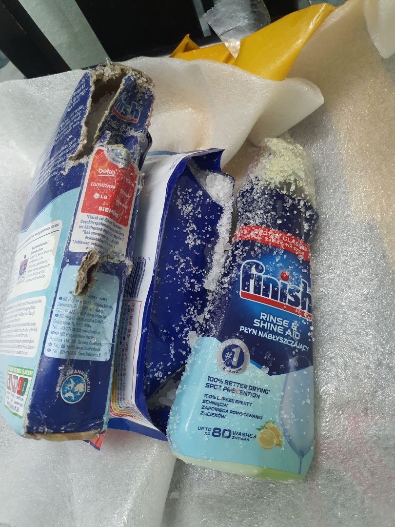 Đóng gói sơ sài, sản phẩm bị hư hỏng khi vận chuyển