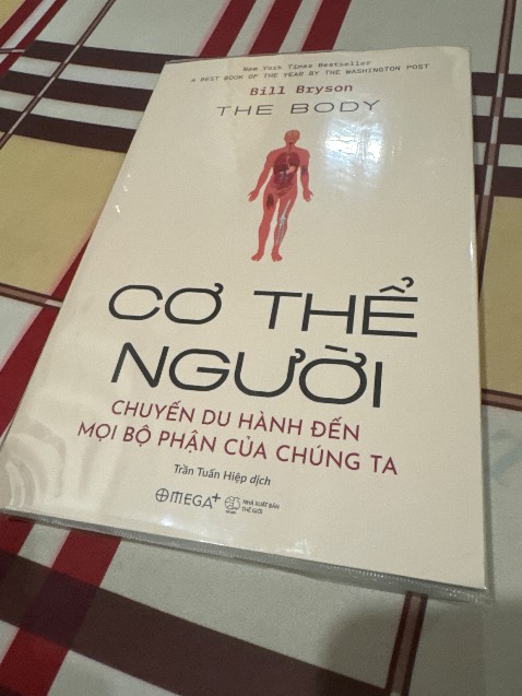 Tuyệt vời!
- Tốc độ: Siêu nhanh. Sáng 5h30 đặt, 10h nhận hàng.
- Đóng gói: Đủ cẩn thận.
- Chất lượng: Sạch, đẹp, không bị gì
- Nội dung: Đọc qua 20 trang đầu thì thú vị, bổ ích á mn
