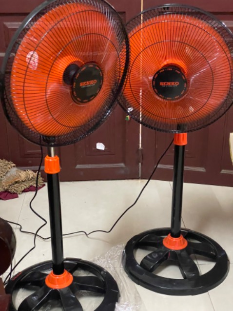 Shop rep tin nhắn nhanh, nhiệt tình, hỗ trợ KH tốt lắm luôn. Đóng gói cẩn thận, chèn lót quá trời 🤣 Tiki giao hàng siêu nhanh nha 😆