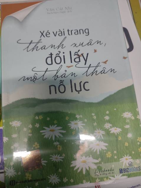Sách đóng gói cẩn thận, giao hàng nhanh