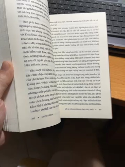 Sách hay. In rõ nét. Nói chung là đáng đọc