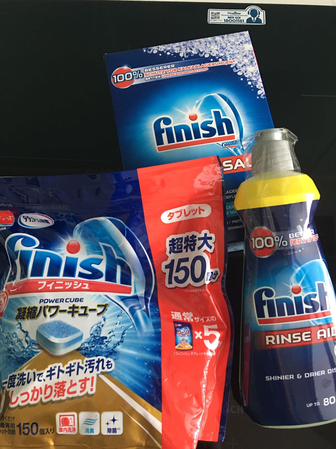 Tiki giao hàng nhanh hơn dự kiến, đóng gói rất cẩn thận. Nhân viên giao hàng nhiệt tình, chu đáo.
Sản phẩm Finish nhà tôi đã quen dùng nên thấy đúng thương hiệu thì mua thôi. Có điều viên rửa bát trong gói này hơi nhỏ, đang chưa rõ là dùng 1 viên như thế cho lượng chén bát nhiều trong máy thì có đủ không nhỉ? ^^