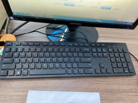 Giao hàng anh, bàn phim êm mượt Giao hàng anh, bàn phim êm mượt