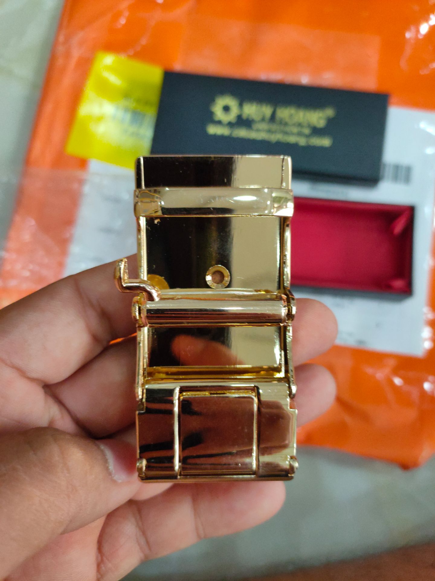 Đầu khóa rất đẹp, có hộp, giá cả phải chăng , giao hàng nhanh