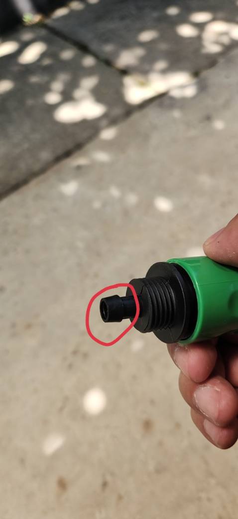 Mua hàng giao ống 4/6mm nhưng đầu nối nhanh lại giao 6/8mm thì sao mà dùng - shop giao hàng kiểu như bán nhưng người mua ko dùng được, bán hàng ko có tâm gì hết vậy?