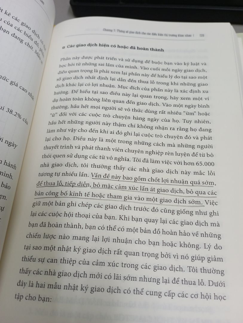 Tuyệt vời.
có một số kiến thức cơ bản chưa hiểu cho lắm.Tại vì kiến thức mình còn thiếu.
hên có biểu đồ cùng với một số cung cụ đang sử dụng như Adx_DI với Fibonaci