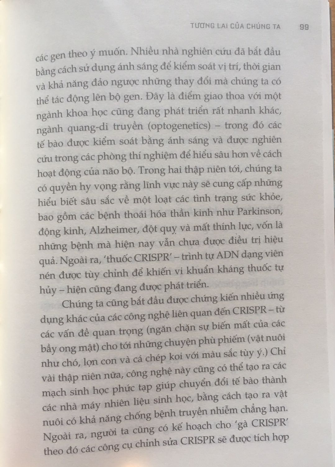 Mình đính kèm mục lục. Nội dung sách theo mình là ổn, sách gồm nhiều bài viết được tổng hợp bởi tác giả. Sẽ hay hơn nếu có mục Index vào lần tái bản sau.