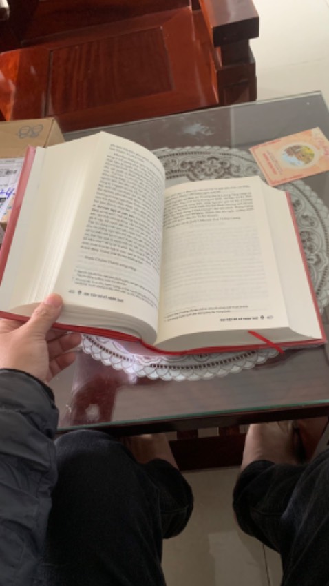 Tuyệt vời. Sách được bọc bao bì cẩn thận. Chỉn chu. Mọi thứ đều rất tuyệt. Mình rất thích. Mua hàng ở tiki thì đỉnh của Job luôn. 500 sao nhé shop