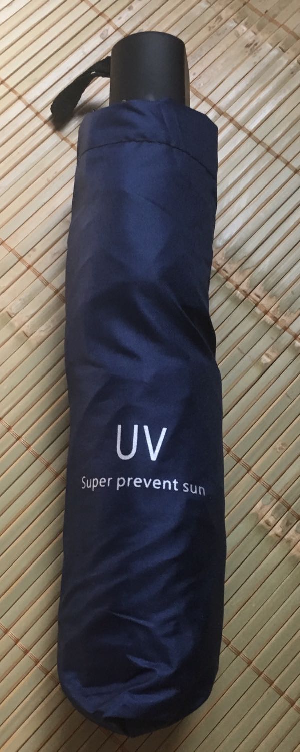 Ô có chất lượng nhưng thiết kế không nút bấm để bật ô ra không mỗi điểm đó còn lại thì cx tạm chấp nhận được