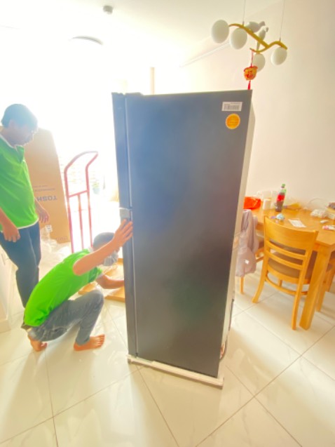 Tủ làm lạnh nhanh, nhẹ, đẹp. Tiết kiệm điện. Do nhà mình mới mua, trc giờ chưa có tủ lạnh nên do đc lượng tiêu thụ điện trong tháng. Từ lúc mua tủ lạnh tiền điện tăng thêm 40k/tháng Tủ làm lạnh nhanh, nhẹ, đẹp. Tiết kiệm điện. Do nhà mình mới mua, trc giờ chưa có tủ lạnh nên do đc lượng tiêu thụ điện trong tháng. Từ lúc mua tủ lạnh tiền điện tăng thêm 40k/tháng