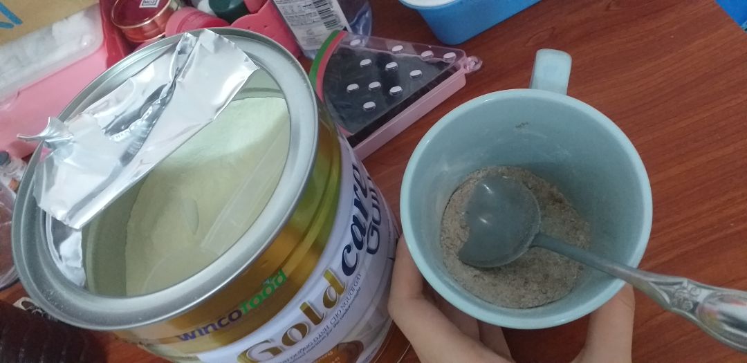 Hàng giao nhanh, sớm hơn dự kiến. Thái độ của anh giao hàng rất tốt. Thành phần sản phẩm ổn, có mùi giống mùi sữa bắp đối với mình hơi ngán, nên mình pha với milo tỉ lệ 2:1. Mình thường uống sau bữa ăn khoảng 30p, mỗi ngày 2-3 ly, về hiệu quả thì có lẽ cần khoảng 1 2 tháng mới nói được. Sản phẩm đáng tiền so với loại trước kia mình dùng.