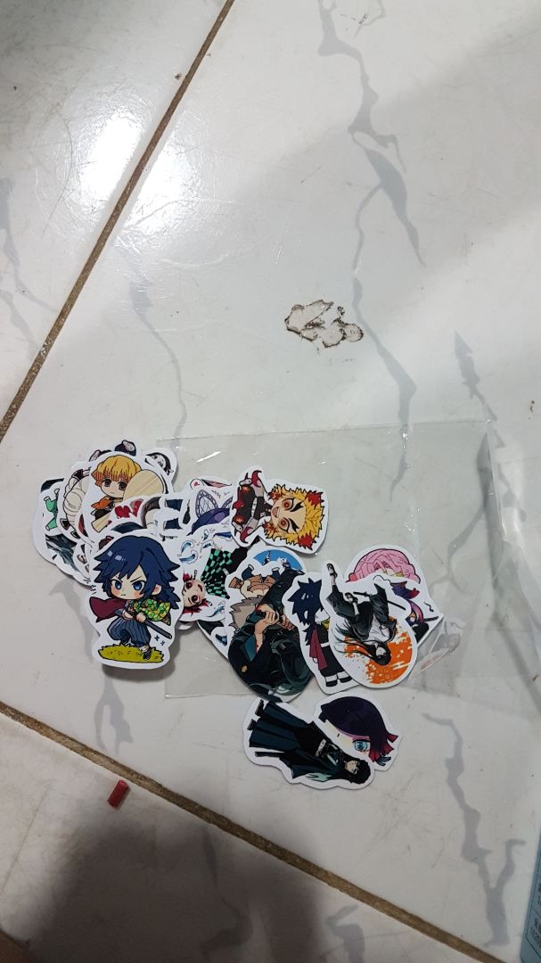 sản phẩm tốt nhưng ko có đồ đựng nên rất dễ bị mất ko bị trừng hình thì cute khỏi chê luôn mà cái em ghét mhât là khá mắc