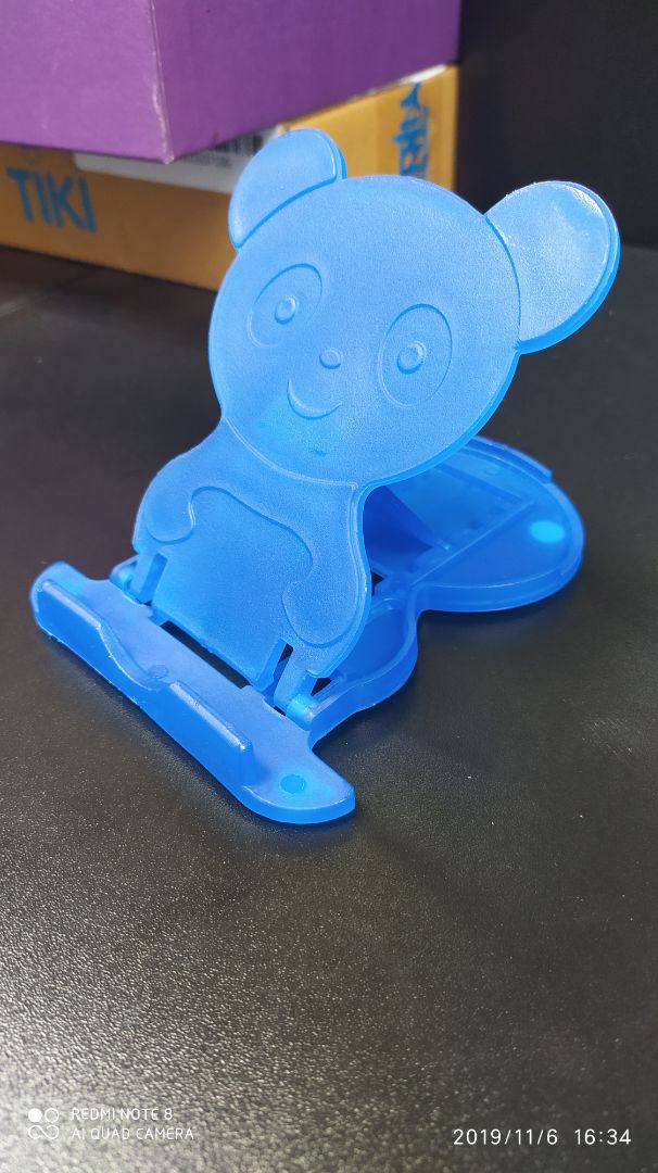 Đã nhận đc hàng, tiki giao hàng rất nhanh, đóng gói cẩn thận. Hàng đúng như hình, có nhiều mức nghiêng nên rất ưng ý. Nhưng thấy mấy cái lẫy với chân chống có vẻ mong manh dễ gãy. Nhưng món hàng có 30k thì k thể đòi hỏi gì hơn.