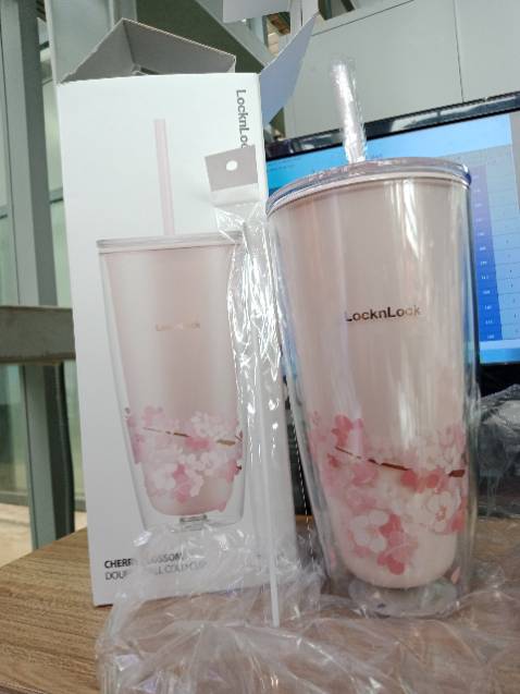 Giao hàng nhanh, đóng gói kỹ, shipper nhiệt tình, ly xinh xỉu.