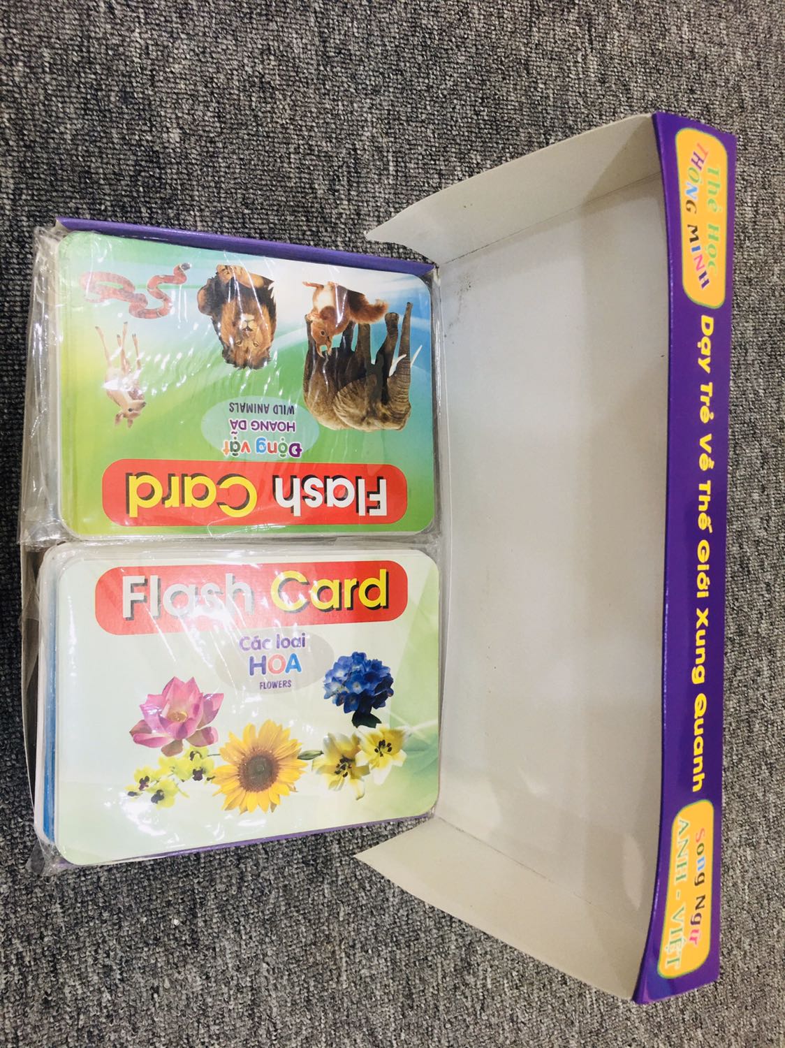 Sản phẩm t nhận được rất ok nhé 
Thẻ dầy, màu sắc bắt mắt. Nhiều chủ đề mới lạ
Nói chung rất đáng mua
Tiki còn giao hàng nhanh hơn cả thời gian dự kiến
Người giao hàng thân thiện
Sẽ ủng hộ shop nhiều hơn nữa nha
Bye bye